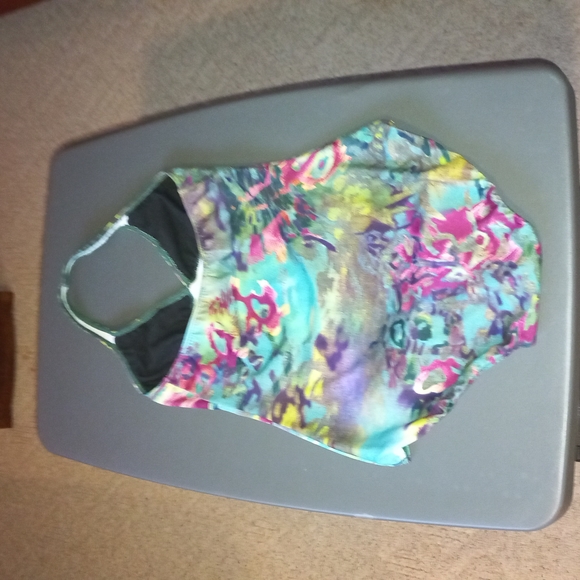 Onzie, Size Small, One-piece Bathing Suit, Like New Condition - Picture 2 of 11